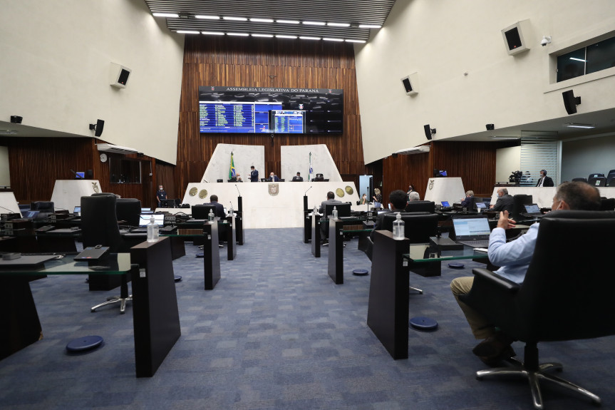 Financiamento para Programa Educação para o Futuro é aprovado na Assembleia no Paraná.