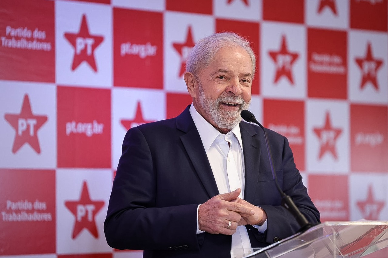 Lula, o oficial candidato à Presidência do Brasil pelo PT