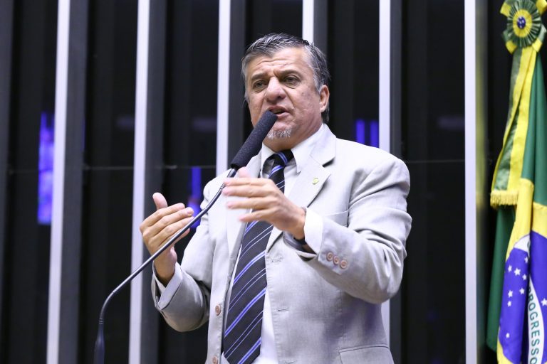 Mesa da Câmara formaliza a perda de mandato de Boca Aberta, cassado pela Justiça Eleitoral