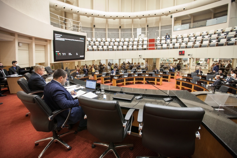 Plenário Catarinense aprova dois projetos de lei