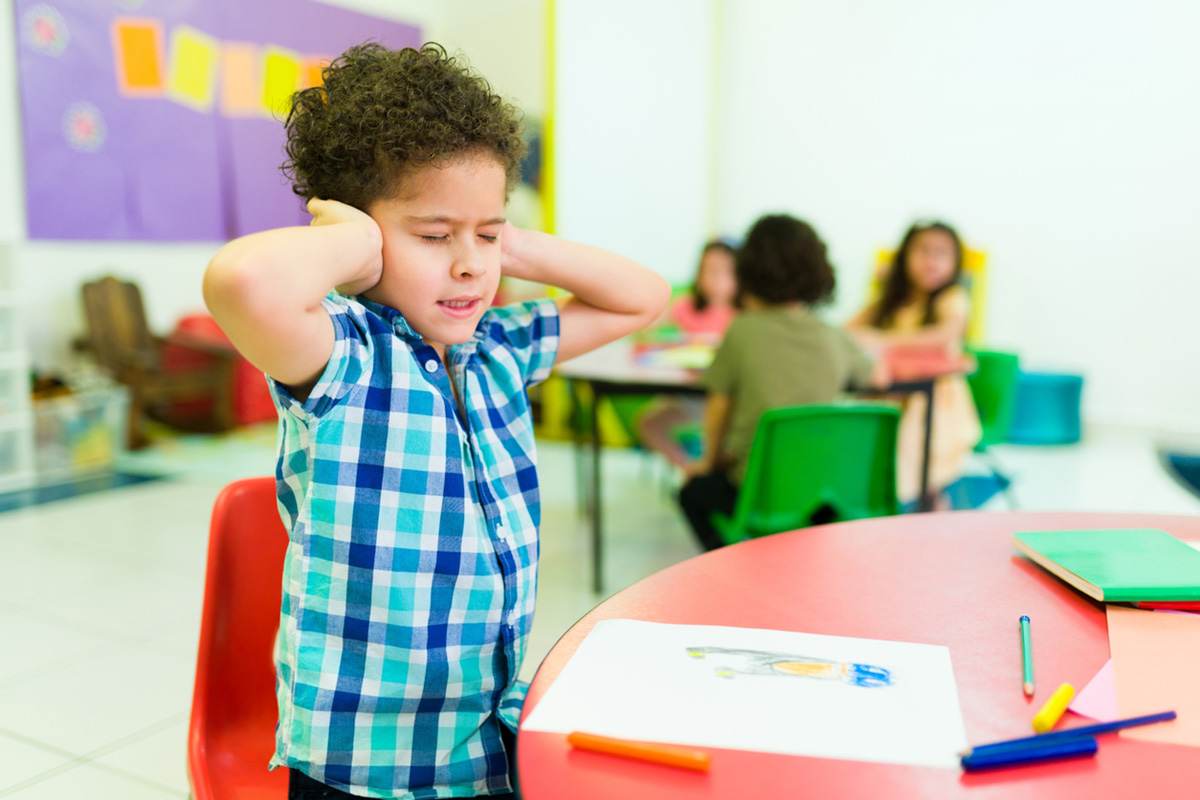 Escolas podem mudar sinais sonoros por conta de alunos autistas