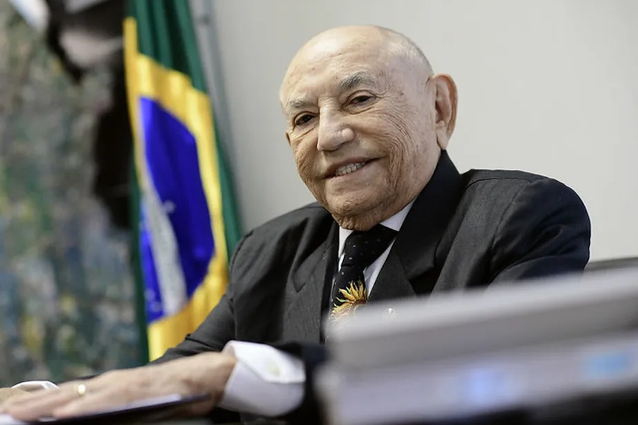 Siqueira Campos, Fundador do Tocantins e Ex-governador, Morre aos 94 Anos
