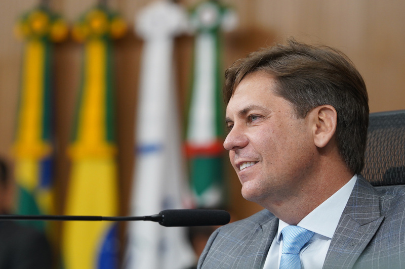 Campeão de votos em 2022, Bruno Peixoto é eleito por unanimidade presidente da Alego