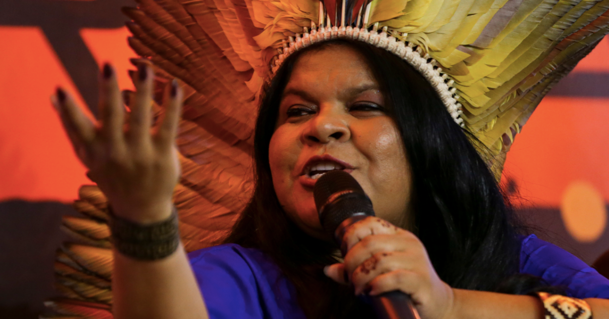 Senadores pedem impeachment de ministra dos Povos Indígenas por crime de responsabilidade