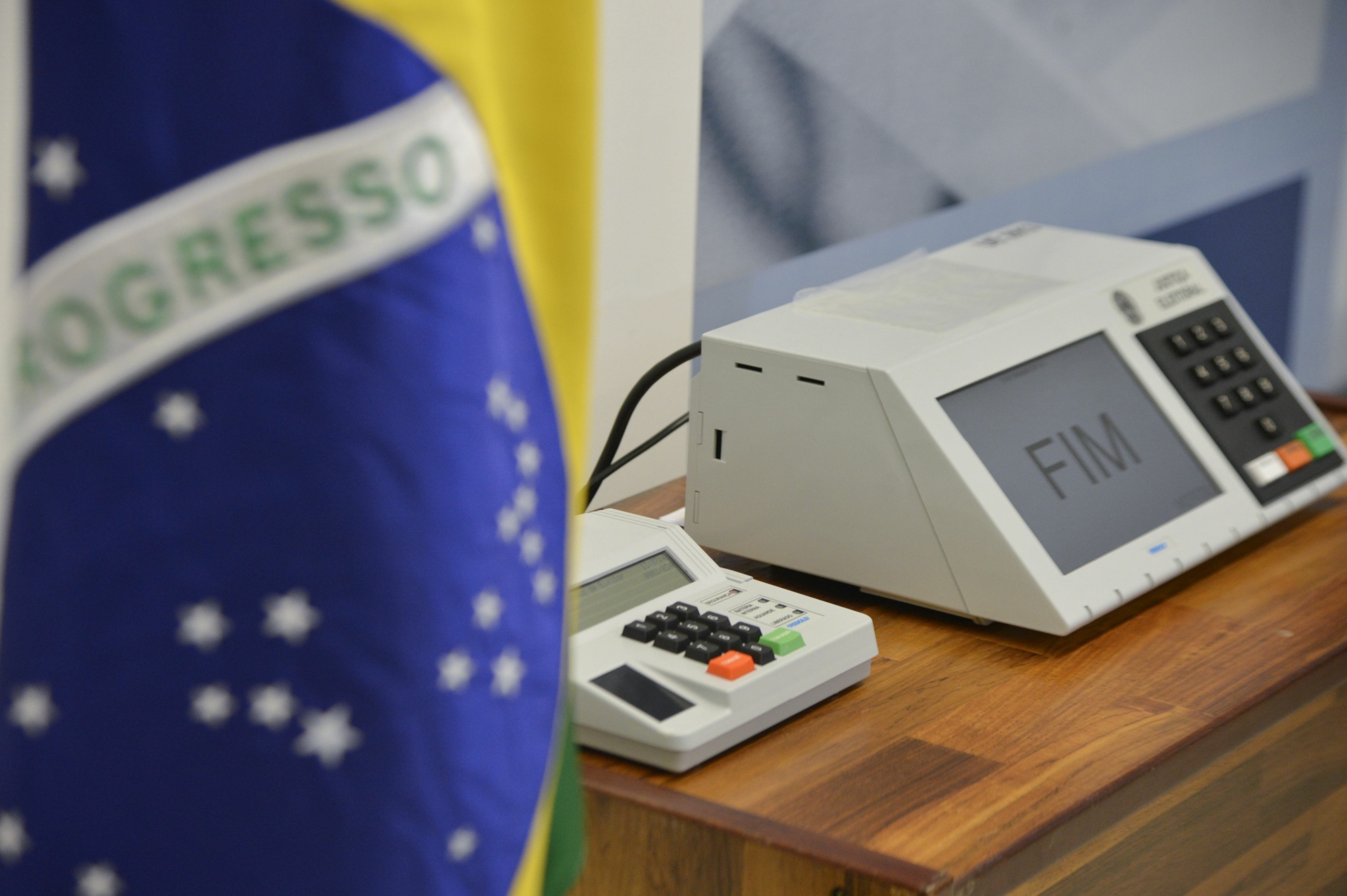 Eleições municipais contam com 83 deputados candidatos